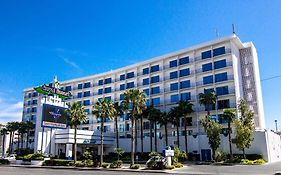Royal Resort  3*